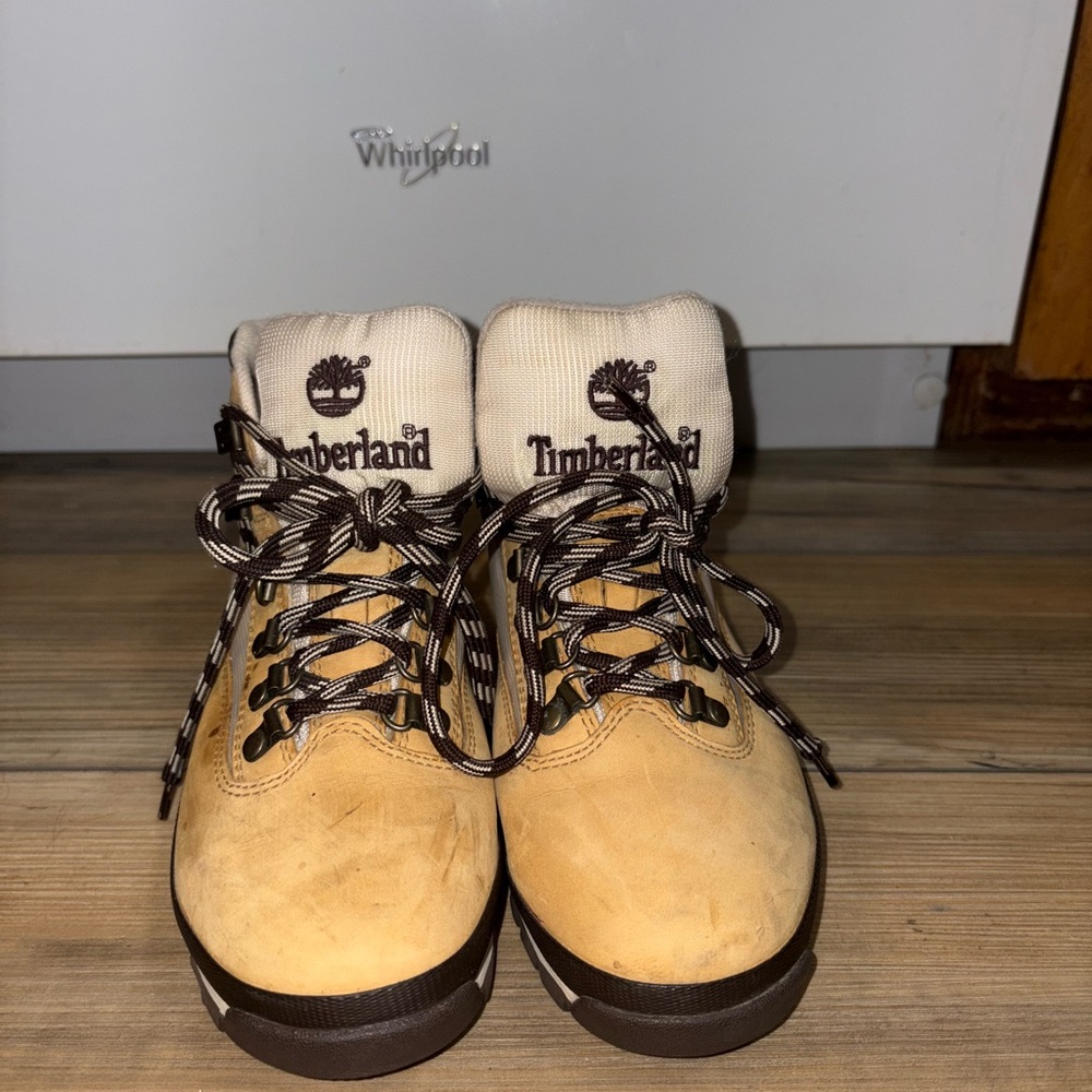 Timberland Beige and Brown Lace-Up Boots